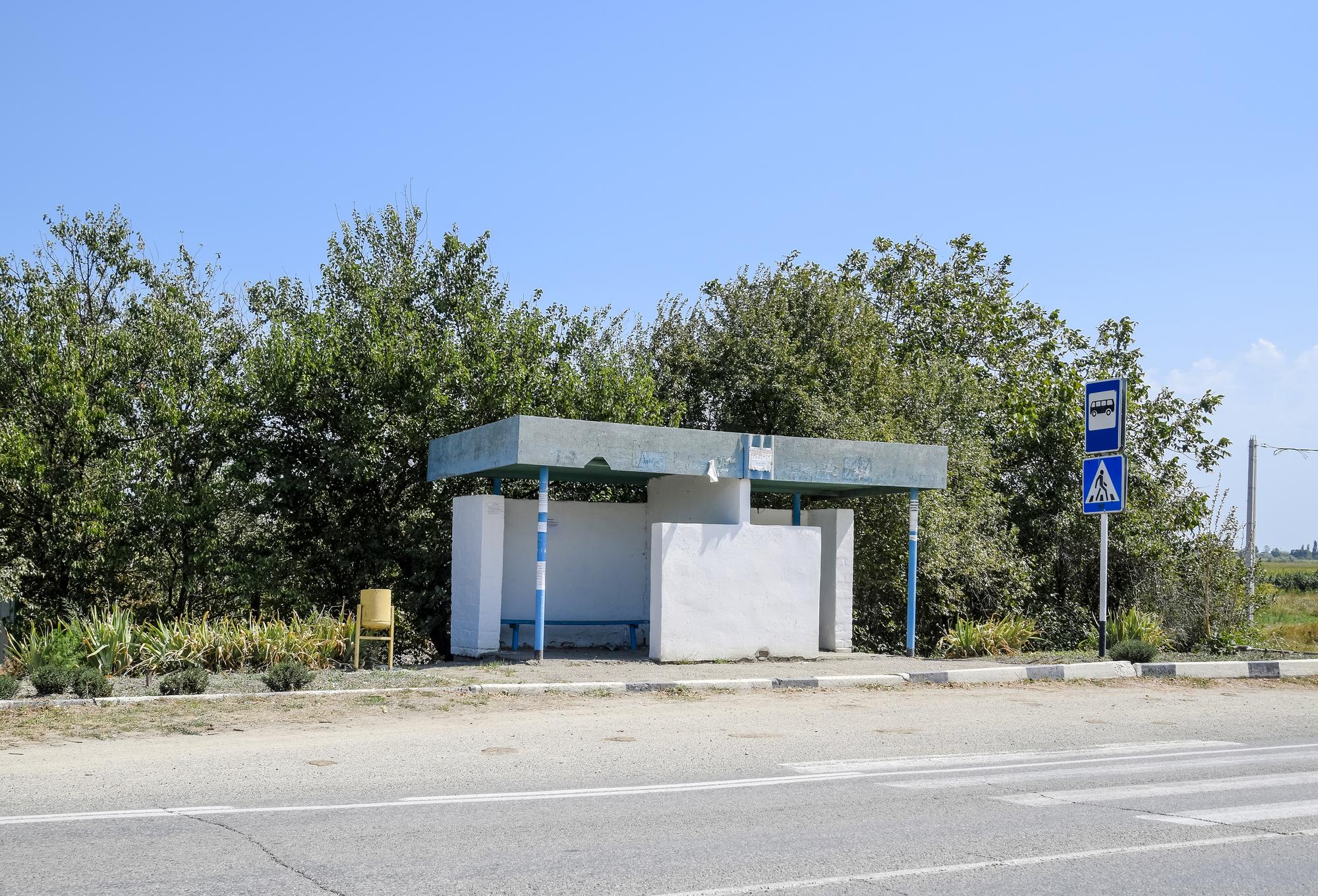 Où se trouve la gare routière de Saint-Raphaël ?