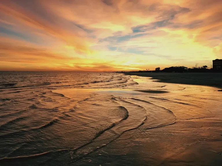 plage palavas coucher soleil