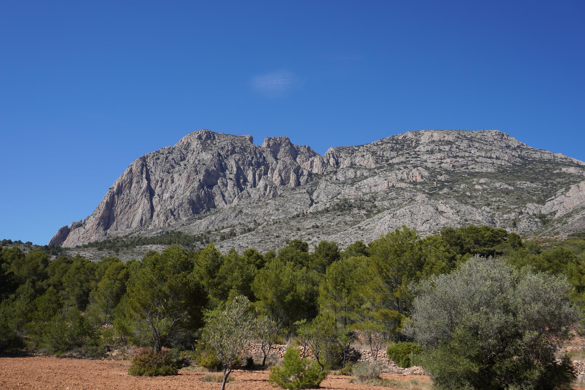Comprendre le massif de l’Esterel avant de découvrir son cap